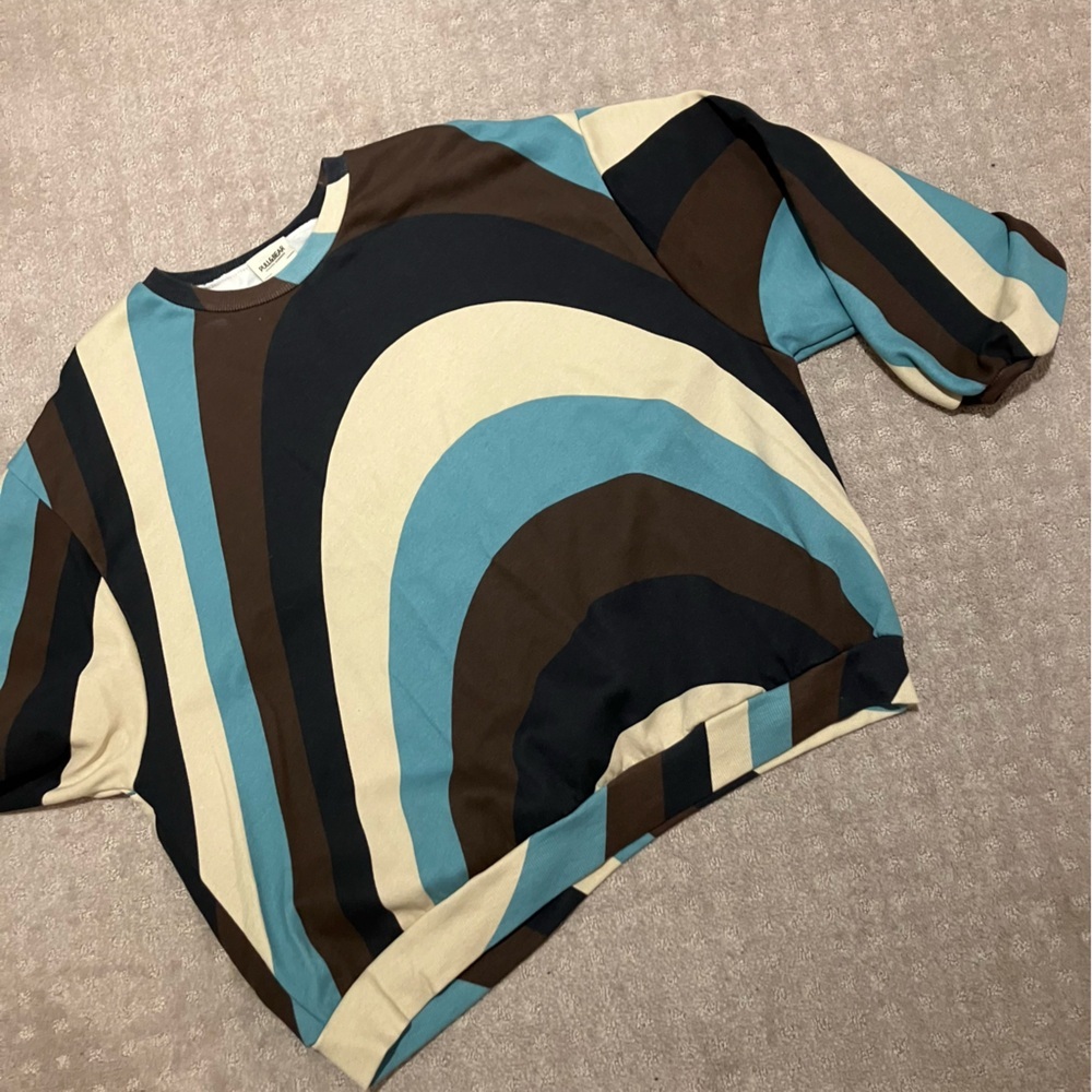 Pull & Bear colorful swirled sweatshirt.  Teal / brown / cream. EUC!  Oversized.